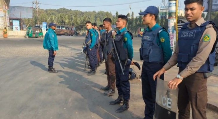 চট্টগ্রাম বন্দর অচল, শুরু অনির্দিষ্টকালের কর্মবিরতি